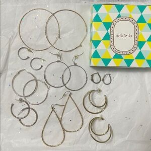 8 pairs of Hoop Earrings lot